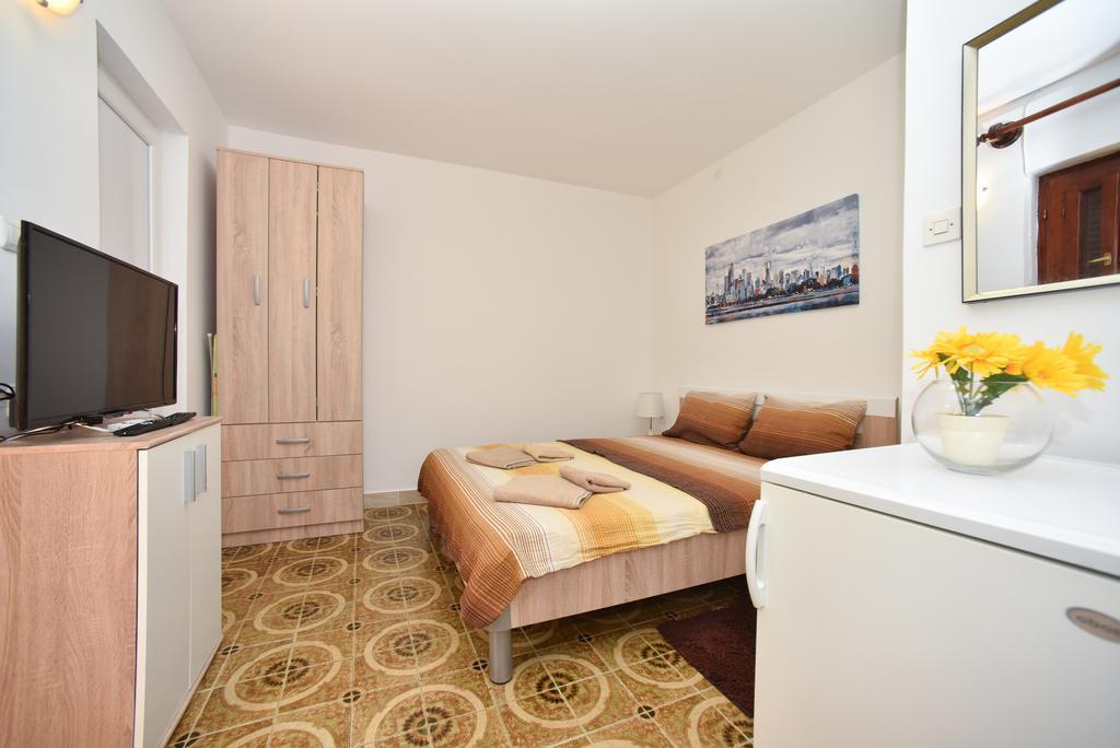 בודווה Mg Apartments And Rooms מראה חיצוני תמונה