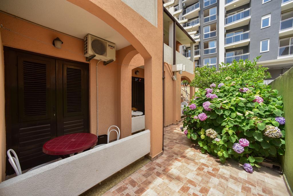 בודווה Mg Apartments And Rooms מראה חיצוני תמונה